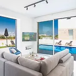 Villa Vie Bleu 3 Protarász