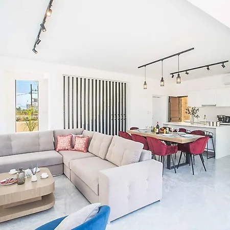 Vie Bleu 3 * Protaras