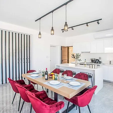 Villa Vie Blue 3
