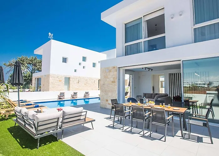 Vie Bleu 3 Villa Protaras